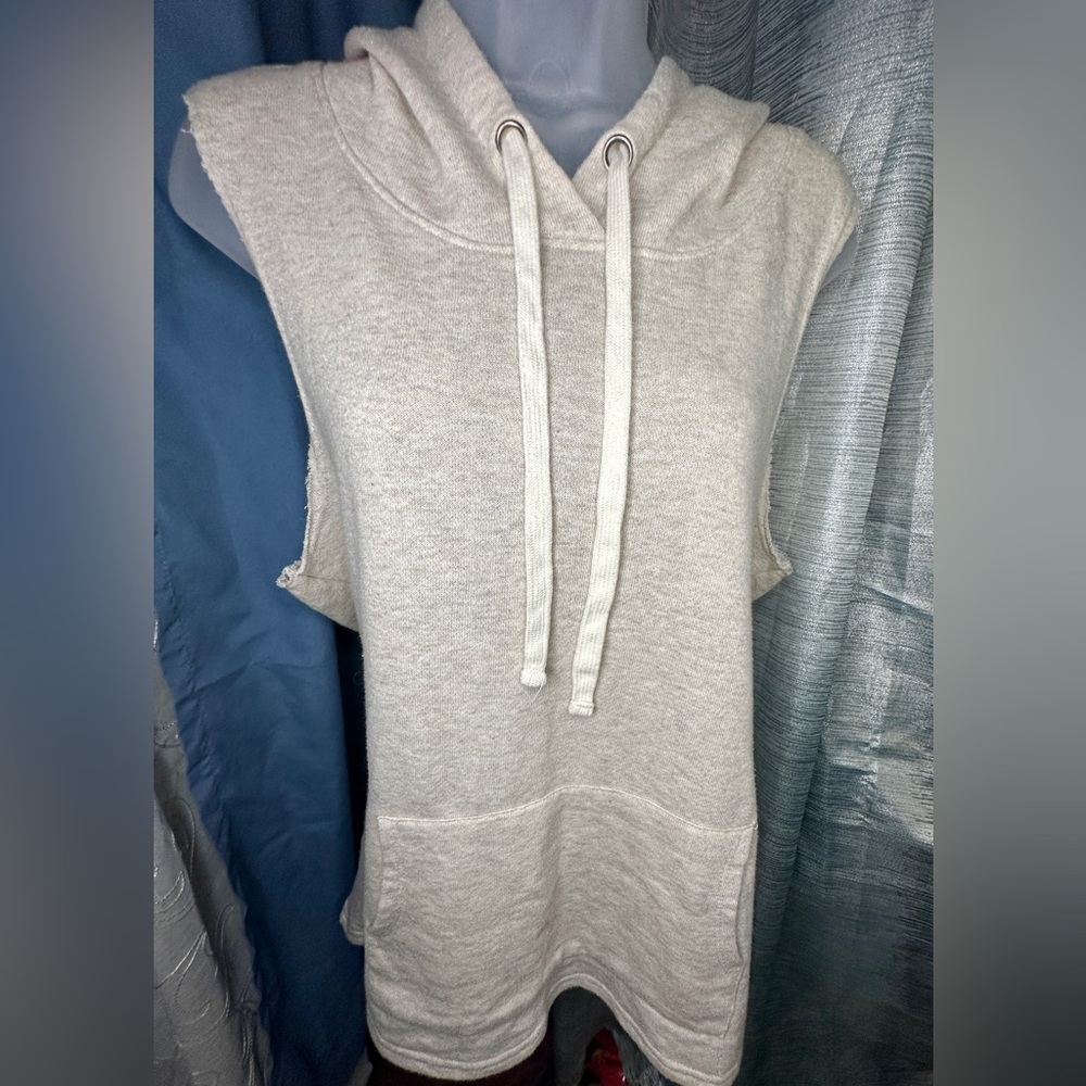 Eye Candy Women’s Sleeveless Hoodie Beige / Gray Size X-Large